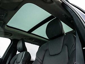 Volvo  Ultra Bright Recharge Plug-In Hybrid AWD T8 Twin Engine EU6d 7-Sitzer HUD StandH