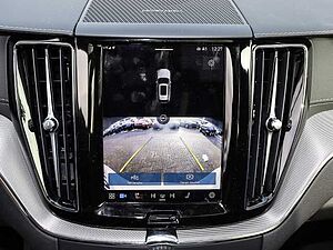Volvo  Ultra Dark Recharge Plug-In Hybrid AWD T8 Twin Engine EU6d HUD StandHZG digitale