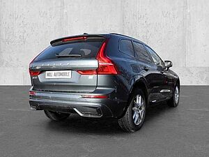 Volvo  Ultra Dark Recharge Plug-In Hybrid AWD T8 Twin Engine EU6d HUD StandHZG digitale