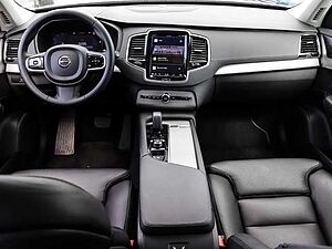 Volvo  Plus Bright AWD B5 Diesel EU6d 7-Sitzer Allrad StandHZG AHK digitales Cockpit Me