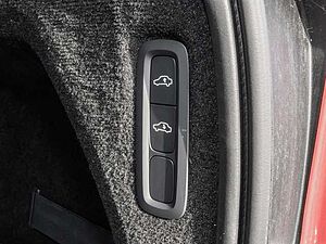 Volvo  Ultimate Bright AWD B5 Diesel EU6d 7-Sitzer Allrad HUD AD StandHZG digitales Coc