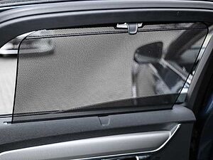 Volvo  R-Design Expression Recharge Plug-In Hybrid AWD T8 Twin Engine EU6d Allrad Stand