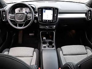 Volvo  Core Recharge Plug-In Hybrid 2WD T4 Twin Engine EU6d StandHZG digitales Cockpit