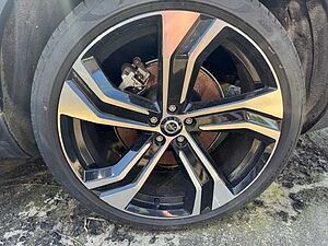 Volvo  Plus Bright AWD B5 Diesel EU6d 7-Sitzer Allrad AD StandHZG digitales Cockpit