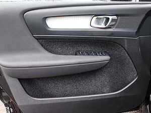 Volvo  Core 2WD B3 EU6d Navi digitales Cockpit Soundsystem LED Scheinwerferreg. El. Hec