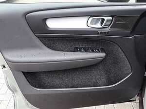 Volvo  Plus Dark 2WD B3 EU6d Navi digitales Cockpit Memory Sitze Soundsystem HarmanKard
