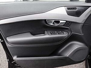 Volvo  Plus Bright AWD B5 Diesel EU6d 7-Sitzer Allrad AD StandHZG digitales Cockpit