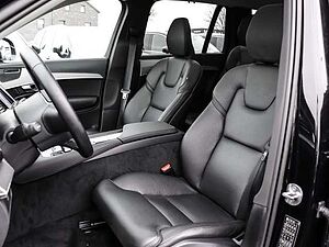 Volvo  Plus Bright AWD B5 Diesel EU6d 7-Sitzer Allrad AD StandHZG digitales Cockpit