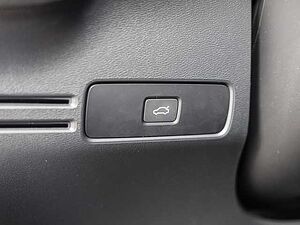 Volvo  Plus Dark 2WD B4 EU6d digitales Cockpit Memory Sitze Soundsystem HarmanKardon 36
