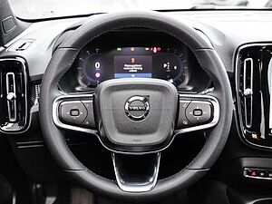Volvo  Plus Dark 2WD B4 EU6d digitales Cockpit Memory Sitze Soundsystem HarmanKardon 36