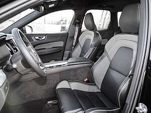 Volvo  Plus Dark AWD B4 Diesel EU6d Allrad Leder digitales Cockpit Memory Sitze Soundsy