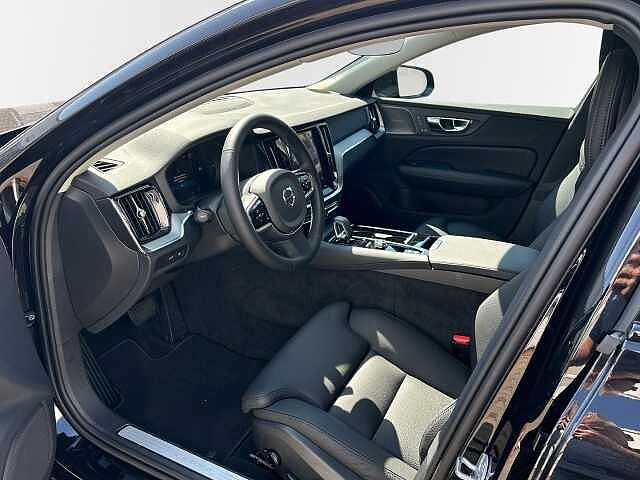 Volvo  Recharge T6 AWD Plus Dark 19'' ACC 360 Kamera Harman Kardon Totwinkelassistent