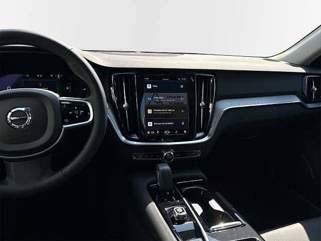 Volvo  Recharge T6 AWD Plus Dark 19'' ACC 360 Kamera Harman Kardon Totwinkelassistent