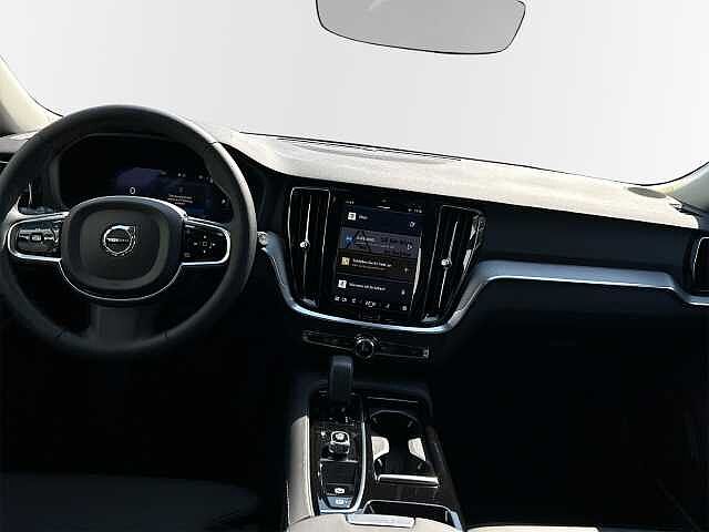 Volvo  Recharge T6 AWD Plus Dark 19'' ACC 360 Kamera Harman Kardon Totwinkelassistent