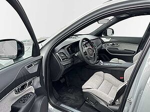 Volvo  Recharge T8 AWD Ultra Dark 7-Sitzer 22'' B&W HUD Luftfederung ACC StandHZG