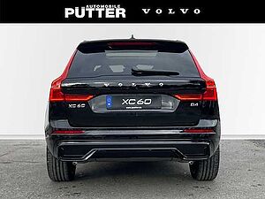 Volvo  B4 Benzin Geartronic Plus Dark EU6d 21'' ACC Panorama 360 Kamera LED