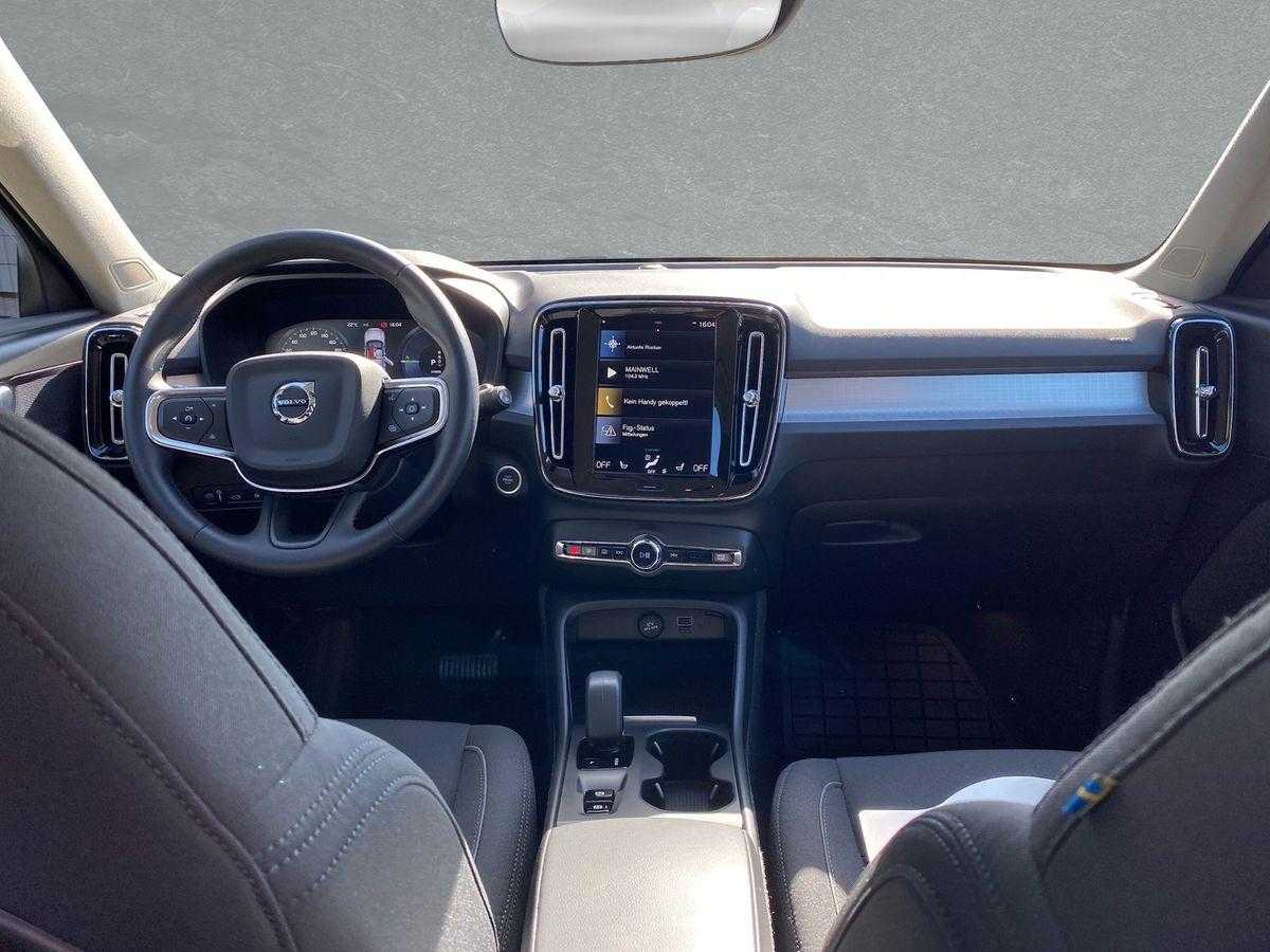 Volvo  Hybrid 2WD