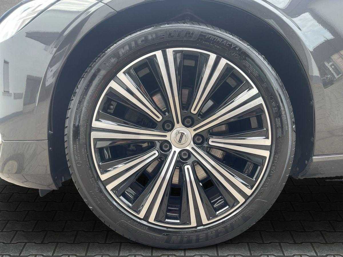Volvo  V90 Ultimate, B5 Mild-Hybrid, Diesel, Bright