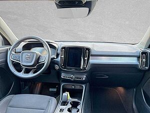 Volvo  Hybrid 2WD