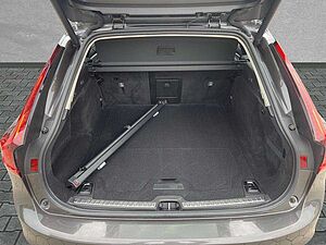 Volvo  V90 Ultimate, B5 Mild-Hybrid, Diesel, Bright