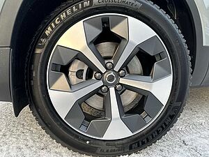 Volvo  Plus Dark 2WD 2.0 DAB #Licht-Paket #NAVI