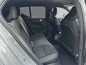 Volvo  Plus Dark 2WD 2.0 DAB #Licht-Paket #NAVI