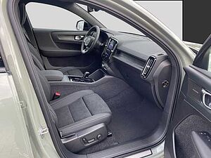 Volvo  Ultimate Recharge Twin Motor AWD Einstufig 20'' Allwetter ACC AHK 360 Kamera DAB