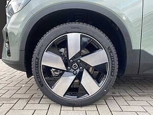 Volvo  Ultimate Recharge Twin Motor AWD Einstufig 20'' Allwetter ACC AHK 360 Kamera DAB