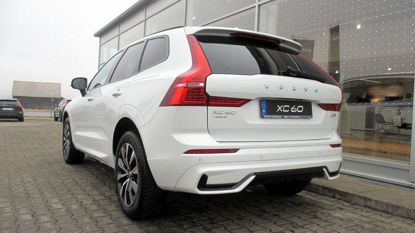 Volvo  B4 D AWD Plus Dark +ACC+BLIS+STHZ+LHZ+HK+DW