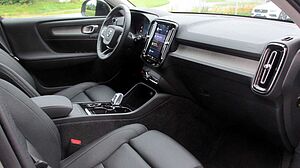 Volvo  B3 Plus Dark 2WD +LEDER+PANO+360°+PIXEL+AHK