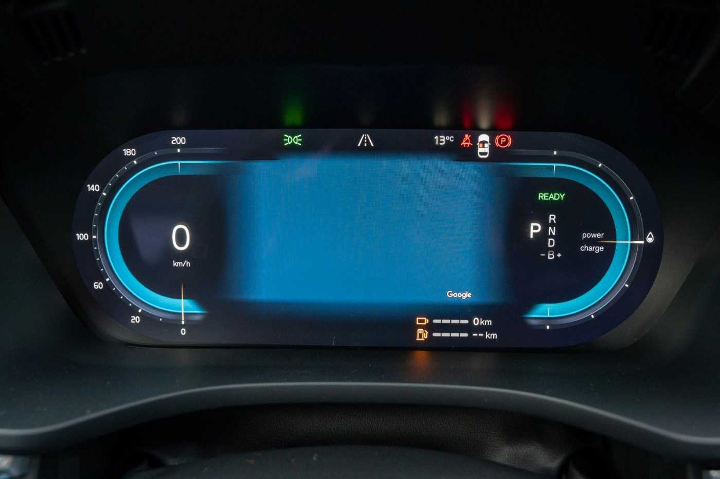 Volvo  T8 AWD Plus Dark