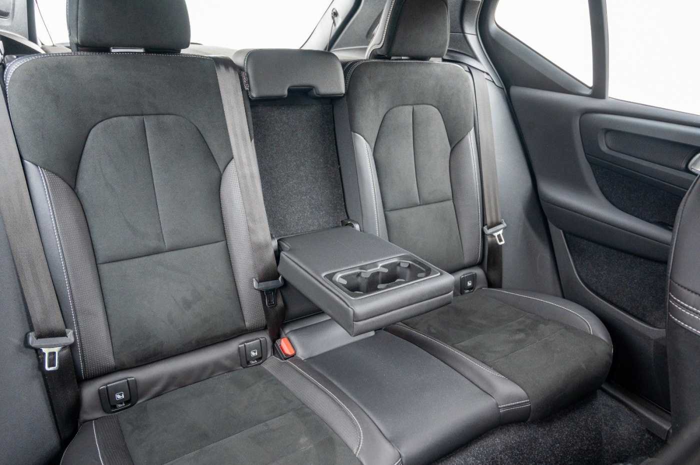 Volvo  T3 R-Design Automatik