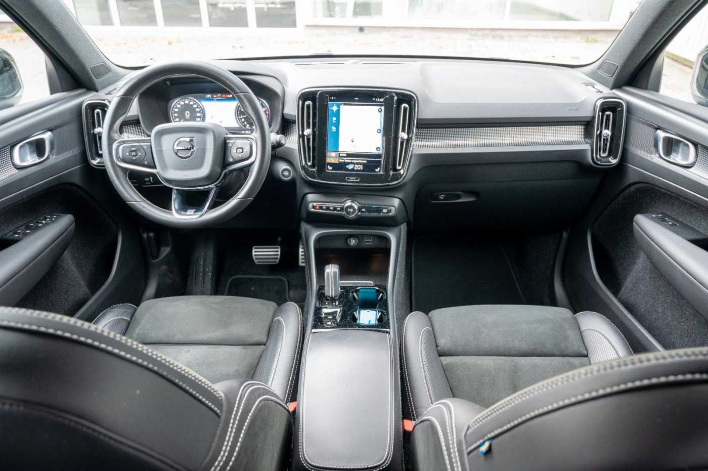 Volvo  T3 R-Design Automatik