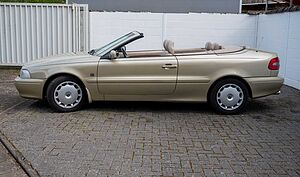 Volvo  2.4T Cabriolet *Verdeck erneuert*