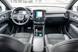 Volvo  T3 R-Design Automatik