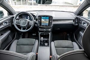 Volvo  Ultimate Recharge Pure Electric