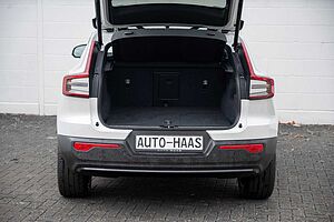 Volvo  Ultimate Recharge Pure Electric