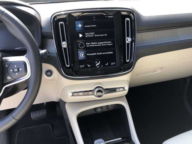 Volvo  T2 2WD Plus Bright (EURO 6d) Klima Navi
