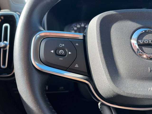 Volvo  T2 Momentum Pro/WinterPaket/DAB