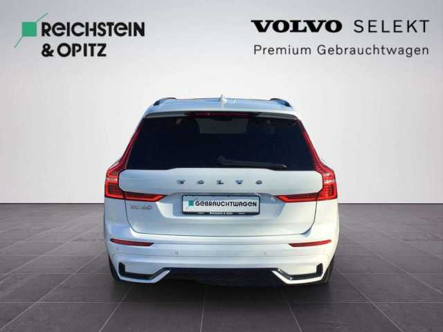 Volvo  B4 D AWD R Design Autom. /360°RFK/4-Z. Klima