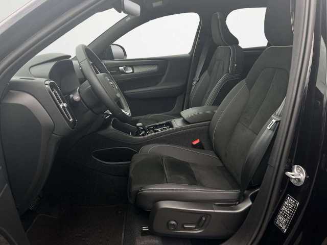 Volvo  B4 DCT Ultimate Dark /360°RFK /ACC