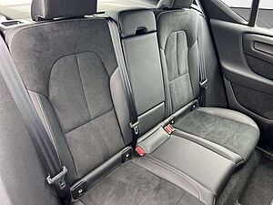 Volvo  T3 R Design Geartronic/KeyLess/ACC/DAB+