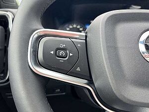 Volvo  T3 R Design Geartronic/KeyLess/ACC/DAB+