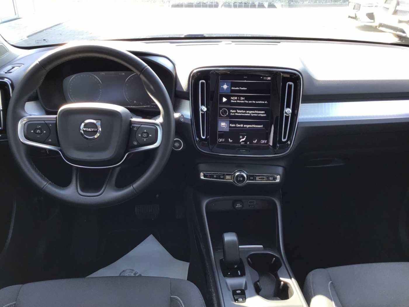 Volvo  T3 Momentum Pro 360° Cam PanoDach AHK