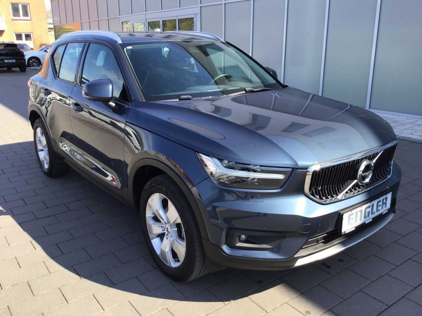 Volvo  T3 Momentum Pro 360° Cam PanoDach AHK