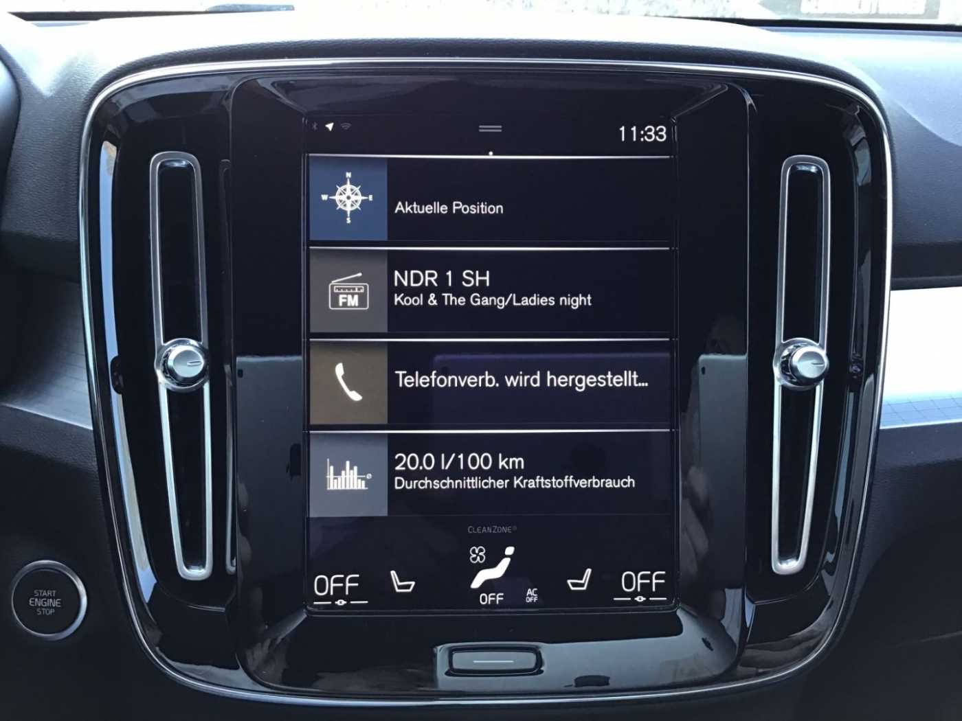 Volvo  T3 Momentum Pro Navi Cam