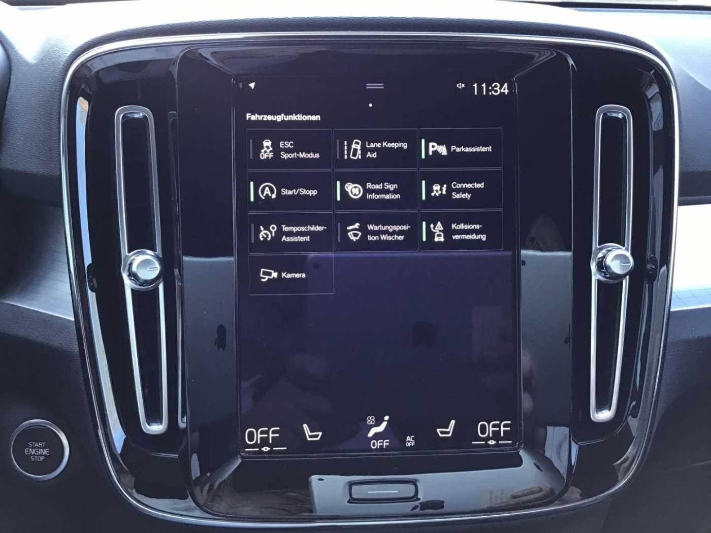 Volvo  T3 Momentum Pro Navi Cam