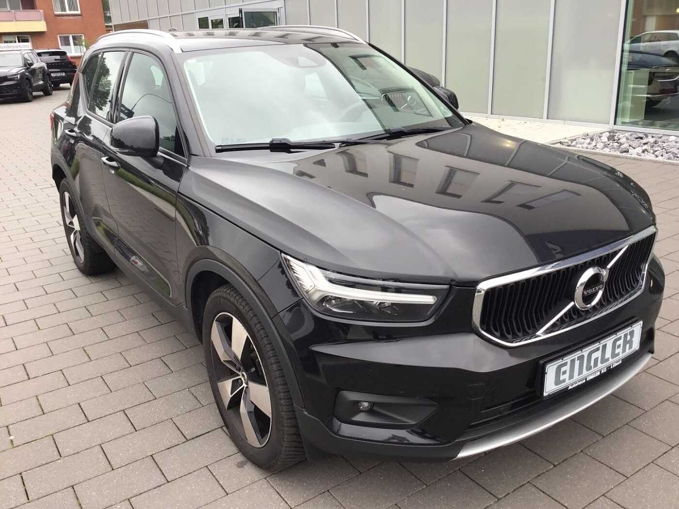 Volvo  D4 Momentum AWD Navi Cam Klima