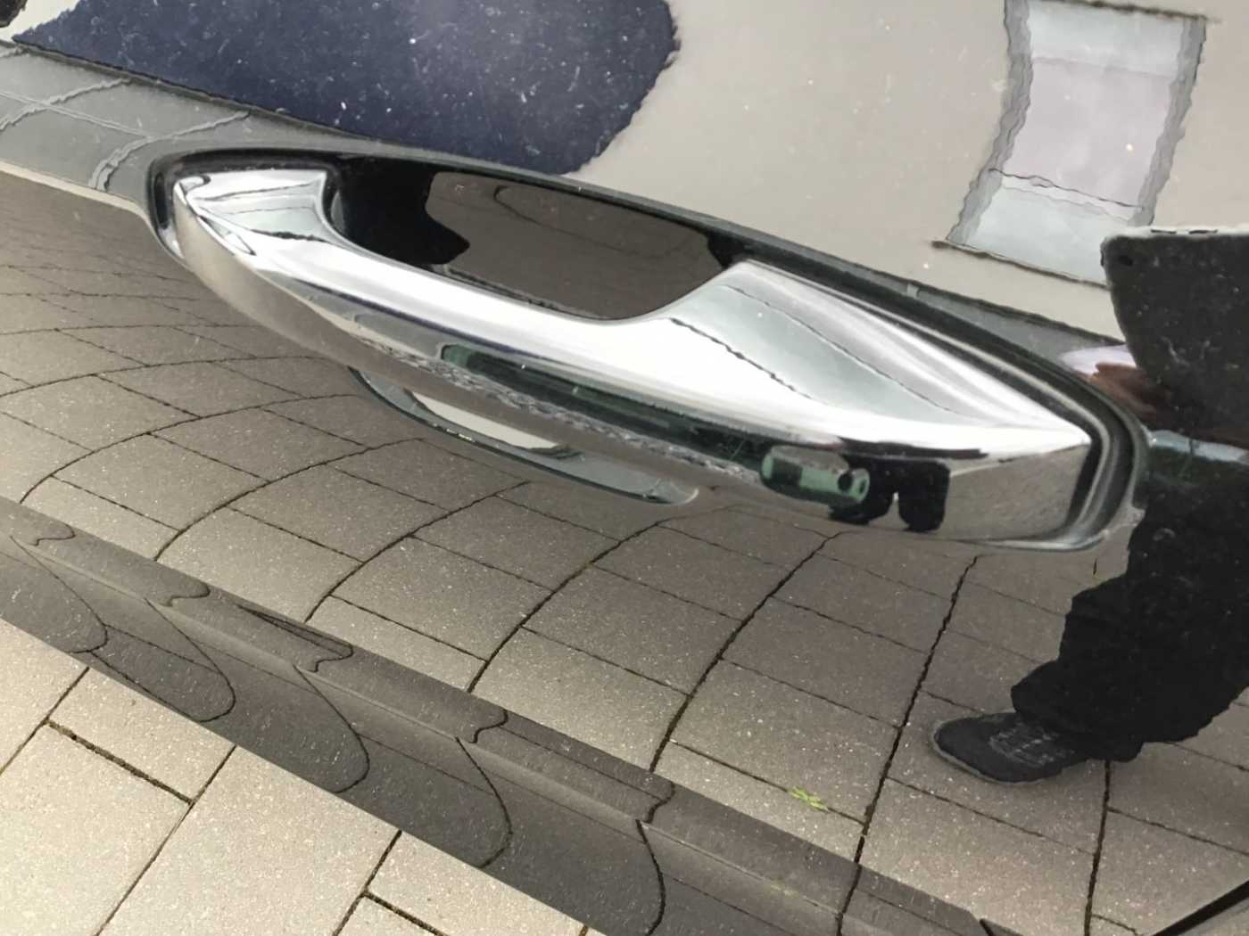 Volvo  T6 Plus Dark AWD PanoDach Cam