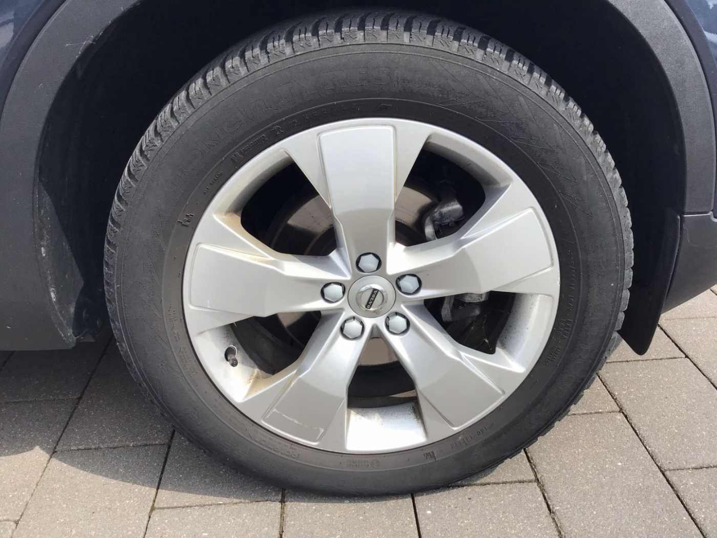 Volvo  T3 Momentum Pro Cam Navi Nebel